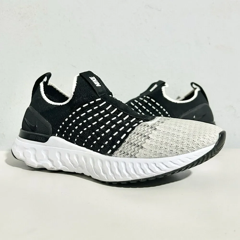 Nike Wmns React Phantom Run Flyknit 2 “Black White” Women’s Size 7 Running Shoes